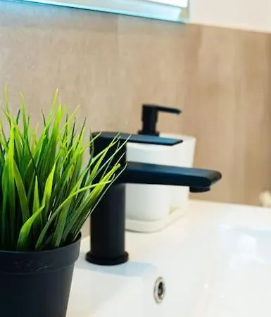 公寓 Komfortowy W Centrum 华沙