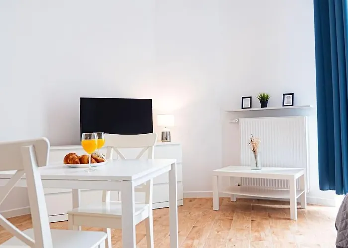 Komfortowy W Centrum ワルシャワ